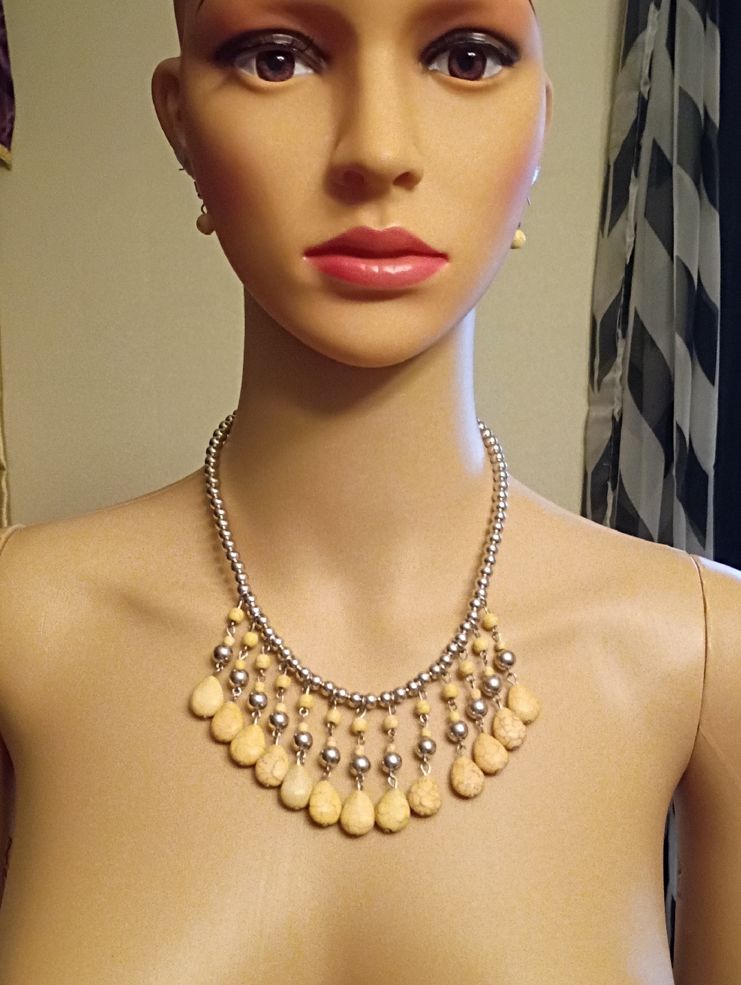 Beaded Teardrop Necklace Set